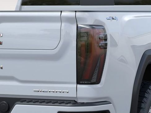 New 2026 GMC Sierra 2500 Denali Ultimate AWD/4WD image 11