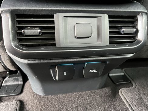 Used 2022 Ford F150 XLT w/ Equipment Group 302A High image 55