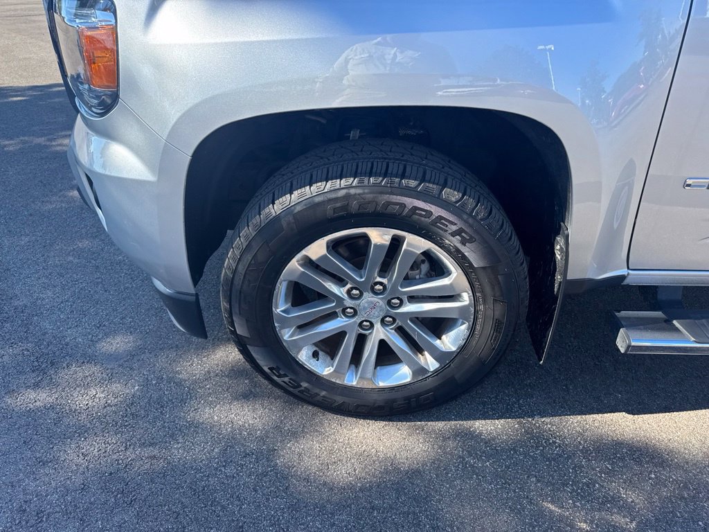 Used 2018 GMC Canyon SLT w/ Driver Alert Package AWD/4WD image 14