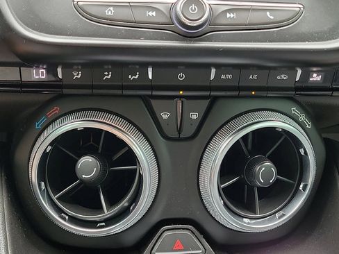 Used 2021 Chevrolet Camaro LS image 16