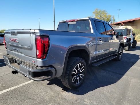 Used 2020 GMC Sierra 1500 AT4 w/ AT4 Premium Package image 4