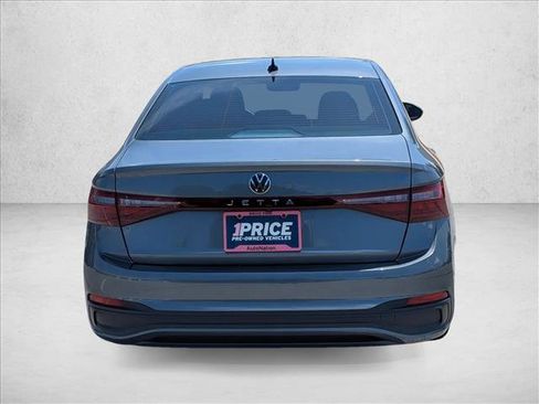Used 2025 Volkswagen Jetta Sport FWD image 6