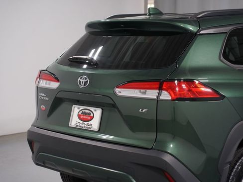 Certified 2024 Toyota Corolla Cross LE FWD image 9