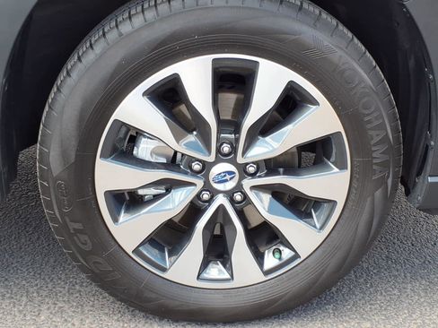 Used 2024 Subaru Outback Limited AWD/4WD image 8