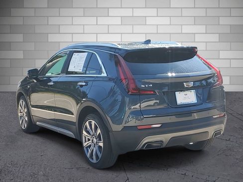 Used 2019 Cadillac XT4 Premium Luxury image 3