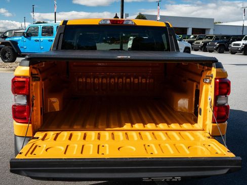 Used 2023 Ford Maverick XLT w/ Black Appearance Package image 9