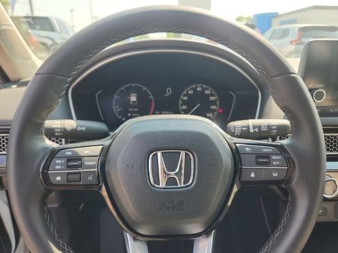 Used 2024 Honda Civic EX-L image 19