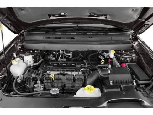 Used 2018 Dodge Journey SE w/ Connectivity Group FWD image 12
