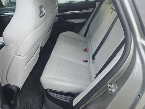 Used 2019 BMW X6 M w/ Executive Package image 5