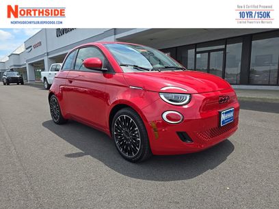 New 2024 FIAT 500 e (RED)