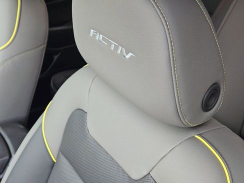 New 2026 Chevrolet Trax ACTIV w/ Sunroof Package FWD image 26