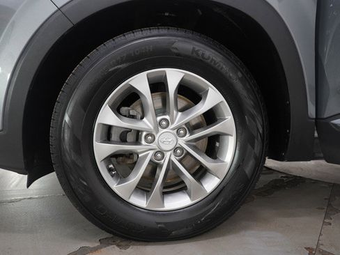 Used 2020 Hyundai Santa Fe SE image 29