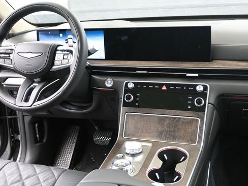 New 2025 Genesis GV80 3.5T Prestige image 17