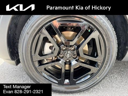 Used 2024 Kia Telluride SX X-Line AWD/4WD image 9
