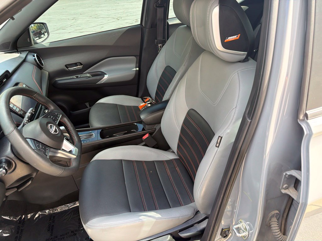 Used 2024 Nissan Kicks SR w/ SR Premium Package FWD image 35