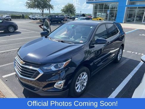 Used 2020 Chevrolet Equinox LT FWD image 2