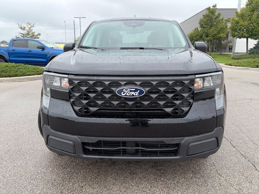 Used 2025 Ford Maverick XL FWD image 2