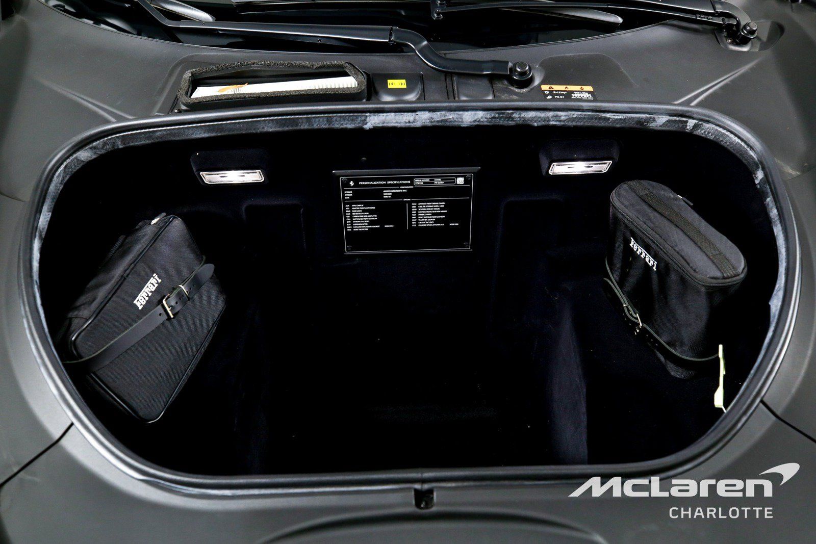 Used 2022 Ferrari F8 Tributo RWD image 18