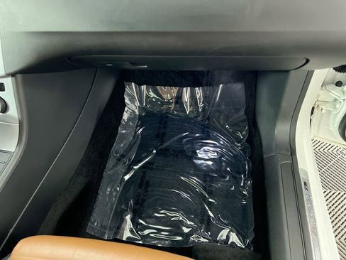 Used 2017 Volkswagen CC R-Line Executive image 32