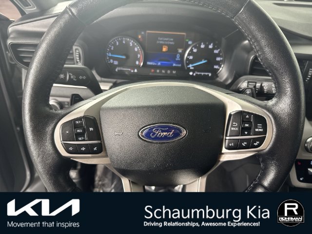 Used 2020 Ford Explorer XLT w/ Comfort Package AWD/4WD image 11