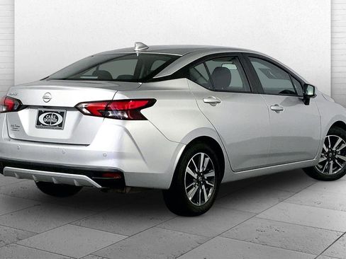 Used 2025 Nissan Versa SV FWD image 13