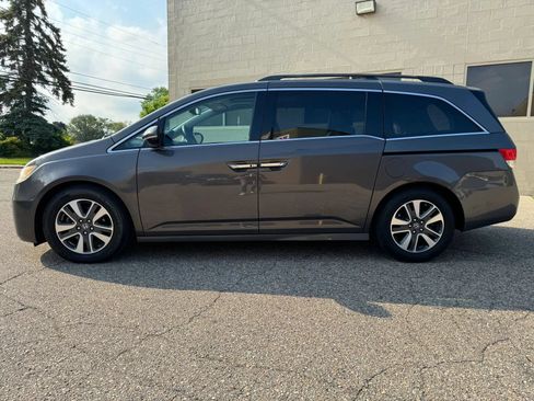 Used 2014 Honda Odyssey Touring image 5