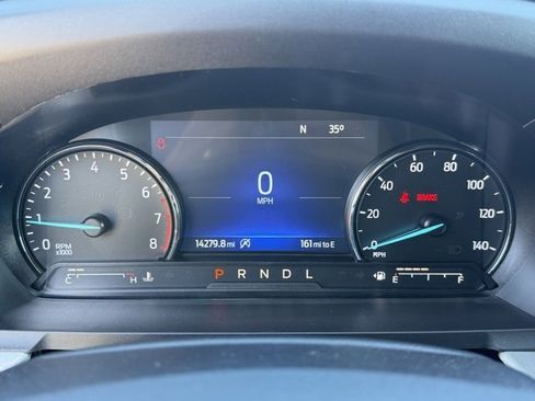 Used 2024 Ford Explorer XLT image 14