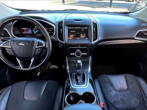 Used 2015 Ford Edge Sport image 13