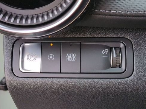 New 2026 Chevrolet Equinox LT w/ Convenience Package II image 34