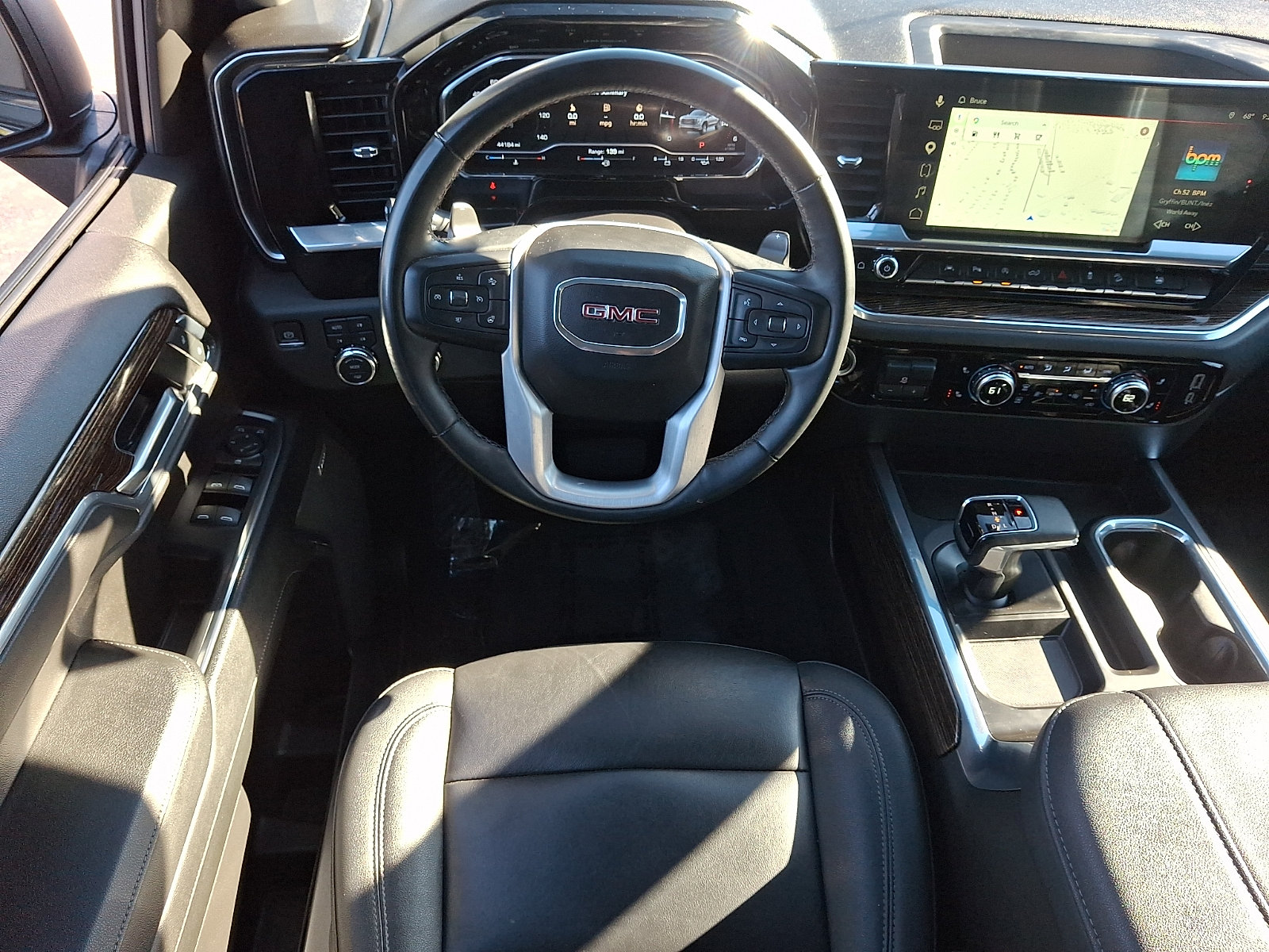 Used 2023 GMC Sierra 1500 Elevation w/ Elevation Premium Package AWD/4WD image 12