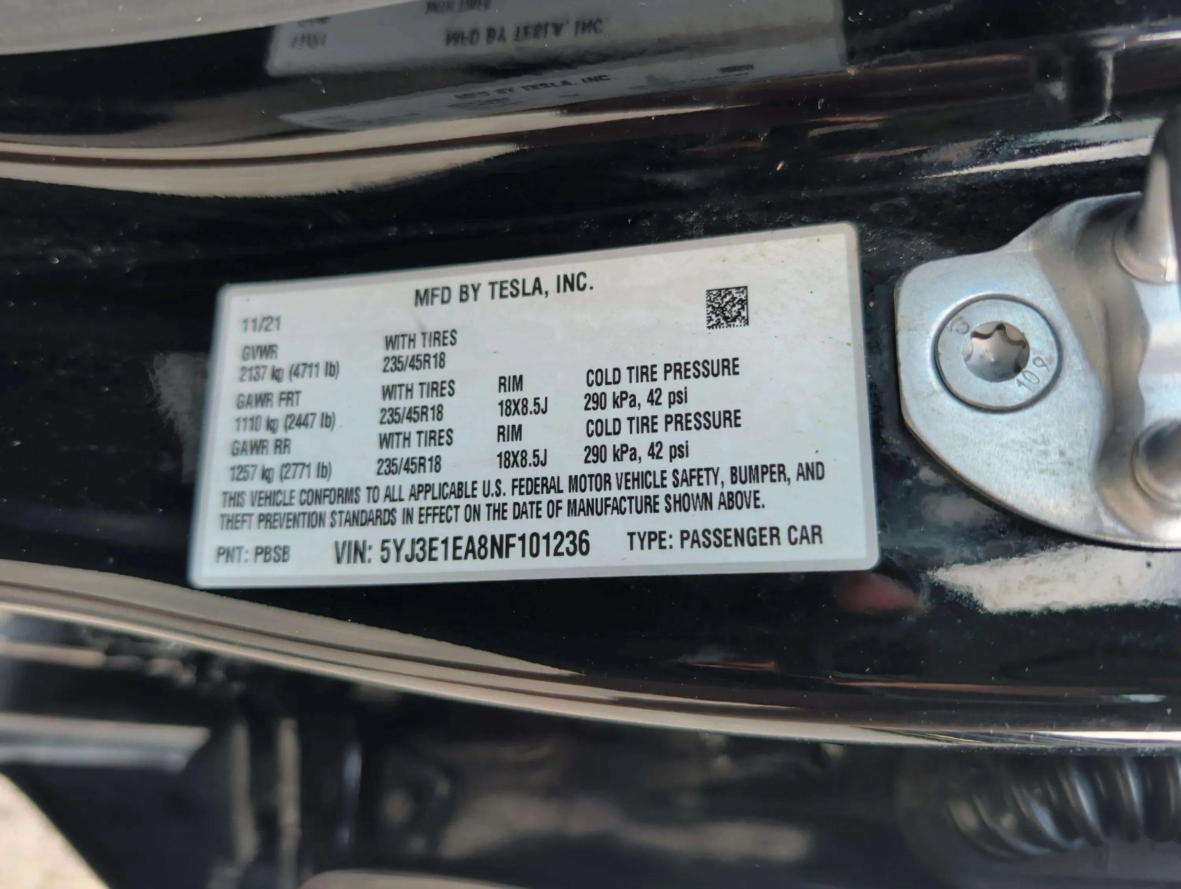 Used 2022 Tesla Model 3 Standard Range RWD image 38