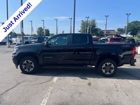 Used 2022 Chevrolet Colorado Z71 AWD/4WD image 10