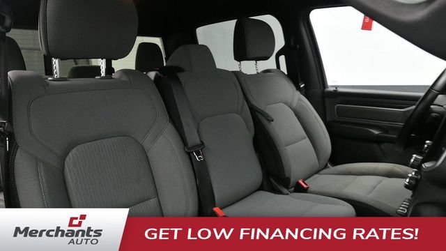 Used 2022 RAM 1500 Big Horn AWD/4WD image 17