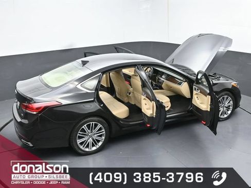 Used 2019 Genesis G80 3.8 RWD image 25