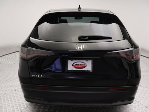 Used 2024 Honda HR-V LX image 10