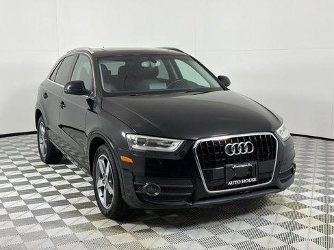 Used 2015 Audi Q3 2.0T Premium Plus w/ Driver Assistance Package FWD image 3