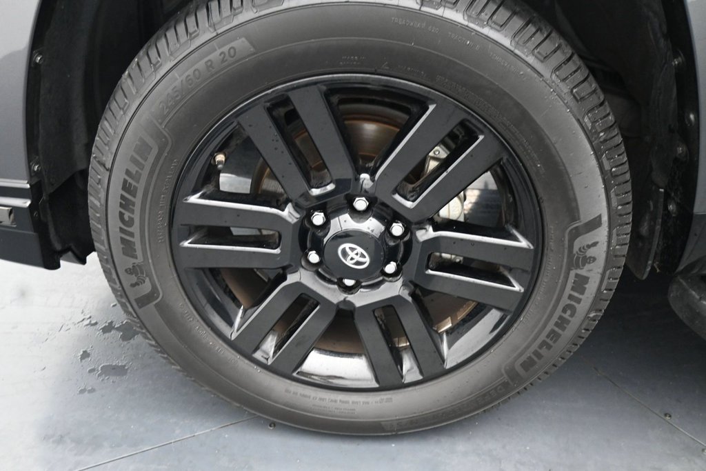 Used 2021 Toyota 4Runner Nightshade AWD/4WD image 14