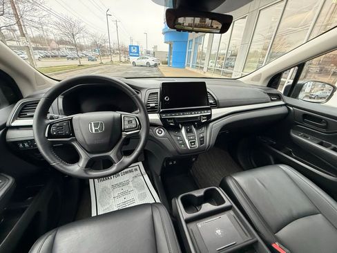 Used 2025 Honda Odyssey EX-L image 7