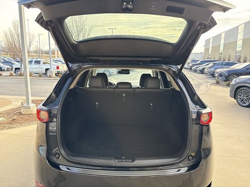 Used 2020 MAZDA CX-5 Touring image 32