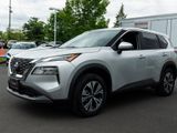 Used 2023 Nissan Rogue SV image 3