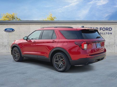 Used 2026 Ford Explorer ST-Line w/ ST-Line Street Pack RWD image 6