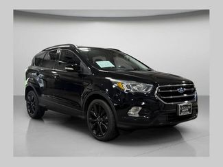 Used 2017 Ford Escape Titanium AWD/4WD video 1