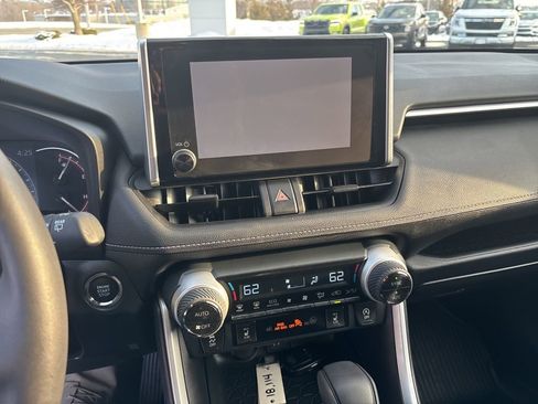 Used 2023 Toyota RAV4 XLE w/ Convenience Package image 13