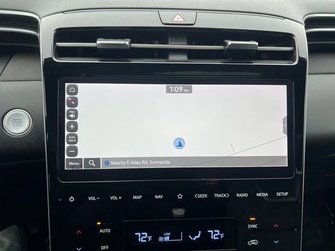 Used 2022 Hyundai Tucson Limited image 15