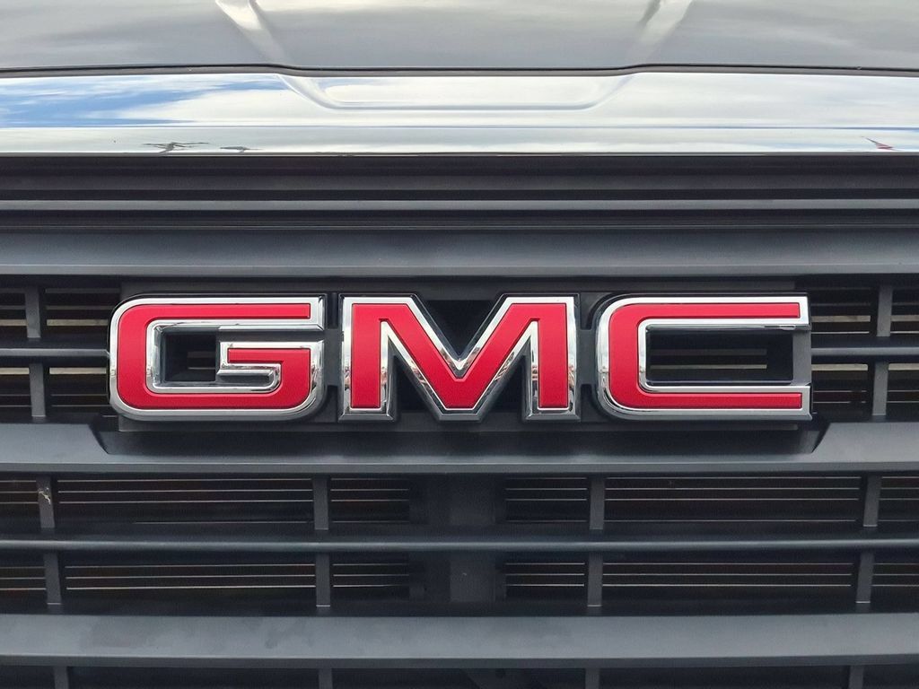 Certified 2024 GMC Terrain SLE AWD/4WD image 29