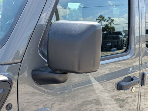 Used 2023 Jeep Wrangler Unlimited Sahara w/ Cold Weather Group AWD/4WD image 12