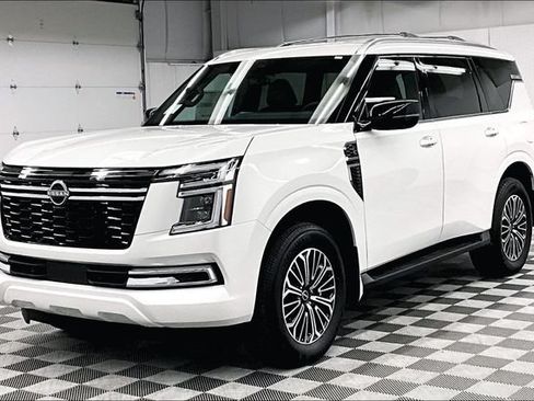 New 2026 Nissan Armada SL w/ Captain's Chari Seat Package AWD/4WD image 2