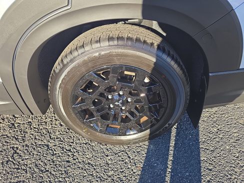 New 2025 Mitsubishi Outlander Trail Edition image 28