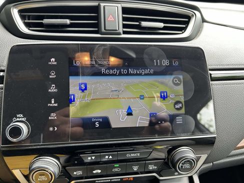 Used 2018 Honda CR-V Touring image 14