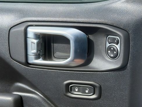 New 2026 Jeep Gladiator Mojave image 32